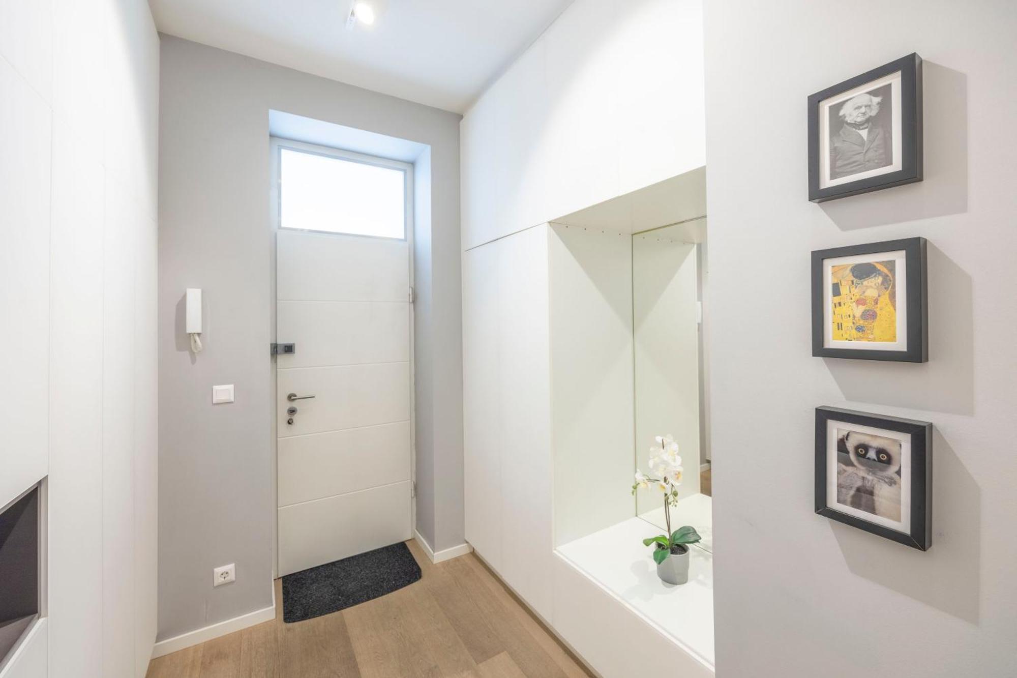 Stylish & Spacious Central Suite By Prestige Homes Budapesta Exterior foto